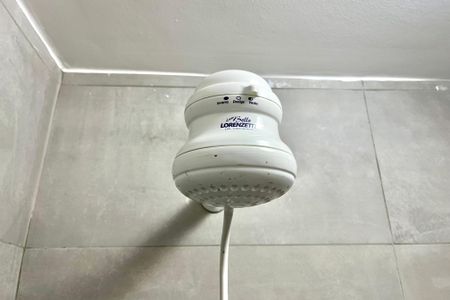Banheiro de casa para alugar com 1 quarto, 32m² em Parque Jabaquara, São Paulo