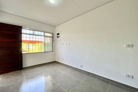 Sala de casa para alugar com 1 quarto, 32m² em Parque Jabaquara, São Paulo