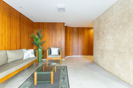 Apartamento para alugar com 100m², 3 quartos e 1 vaga Apartamento para alugar com 100m², 3 quartos e 1 vagaÁrea comum - Hall de entrada