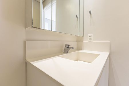 Apartamento para alugar com 100m², 3 quartos e 1 vaga Apartamento para alugar com 100m², 3 quartos e 1 vagaBanheiro da Suíte