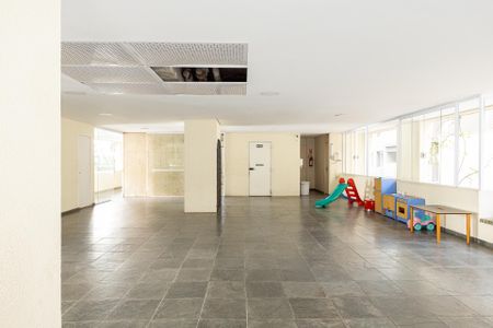 Apartamento para alugar com 100m², 3 quartos e 1 vaga Apartamento para alugar com 100m², 3 quartos e 1 vagaÁrea comum - Brinquedoteca