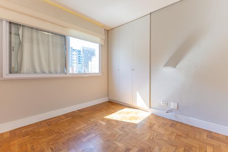 Apartamento para alugar com 100m², 3 quartos e 1 vaga Apartamento para alugar com 100m², 3 quartos e 1 vagaSuíte