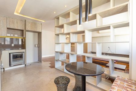 Cozinha de apartamento para alugar com 3 quartos, 100m² em Indianópolis, São Paulo