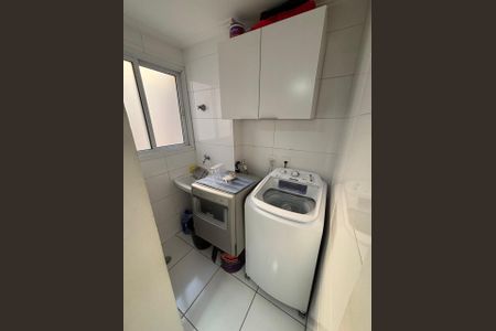Apartamento à venda com 65m², 2 quartos e 1 vaga Apartamento à venda com 65m², 2 quartos e 1 vagaÁrea de Serviço