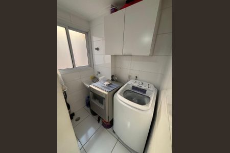 Apartamento à venda com 65m², 2 quartos e 1 vaga Apartamento à venda com 65m², 2 quartos e 1 vagaÁrea de Serviço