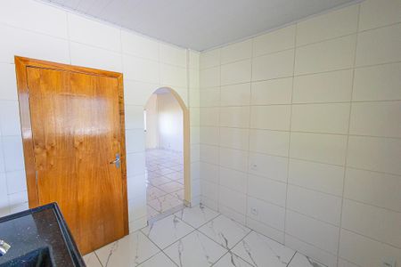 Casa para alugar com 70m², 3 quartos e 9 vagasCozinha