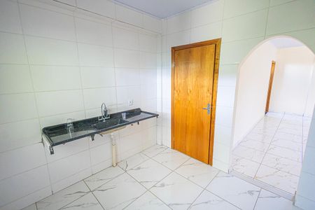 Casa para alugar com 70m², 3 quartos e 9 vagasCozinha