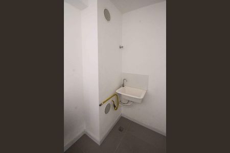 Apartamento à venda com 38m², 2 quartos e sem vaga Apartamento à venda com 38m², 2 quartos e sem vagaÁrea de Serviço