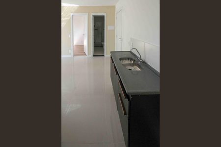 Apartamento à venda com 38m², 2 quartos e sem vaga Apartamento à venda com 38m², 2 quartos e sem vagaCozinha