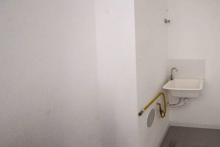 Apartamento à venda com 38m², 2 quartos e sem vaga Apartamento à venda com 38m², 2 quartos e sem vagaÁrea de Serviço