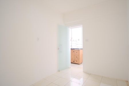 Apartamento à venda com 101m², 2 quartos e sem vagaCozinha