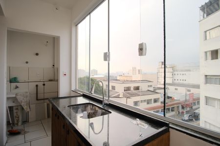 Apartamento à venda com 101m², 2 quartos e sem vagaVaranda