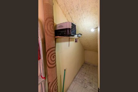 Casa à venda com 250m², 4 quartos e sem vaga Casa à venda com 250m², 4 quartos e sem vagaCasa 1º andar - Despensa
