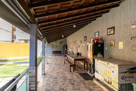 Casa à venda com 250m², 4 quartos e sem vaga Casa à venda com 250m², 4 quartos e sem vagaVaranda gourmet