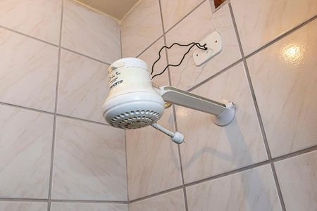Casa à venda com 250m², 4 quartos e sem vaga Casa à venda com 250m², 4 quartos e sem vagaCasa 1º andar - Banheiro Social