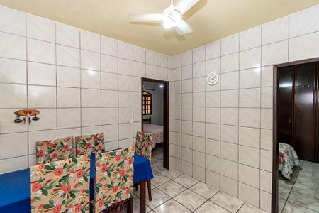 Casa à venda com 250m², 4 quartos e sem vaga Casa à venda com 250m², 4 quartos e sem vagaCasa 1º andar - Copa