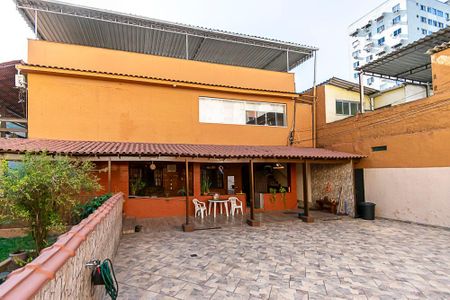 Casa à venda com 250m², 4 quartos e sem vaga Casa à venda com 250m², 4 quartos e sem vagaVaranda - Fachada dos imóveis