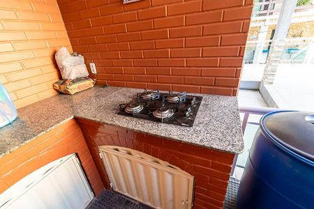 Casa à venda com 250m², 4 quartos e sem vaga Casa à venda com 250m², 4 quartos e sem vagaVaranda gourmet - Cooktop