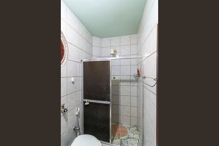 Casa à venda com 250m², 4 quartos e sem vaga Casa à venda com 250m², 4 quartos e sem vagaCasa 1º andar - Banheiro da Suíte 1