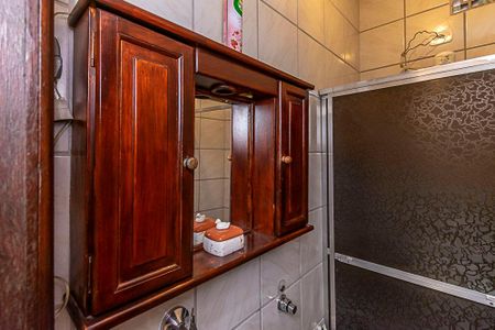 Casa à venda com 250m², 4 quartos e sem vaga Casa à venda com 250m², 4 quartos e sem vagaCasa 1º andar - Banheiro Social