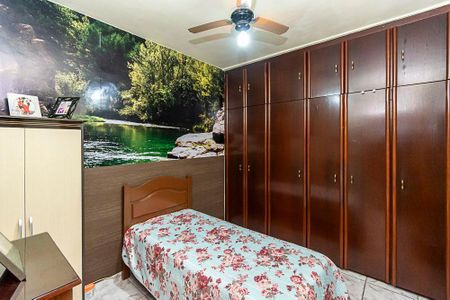Casa à venda com 250m², 4 quartos e sem vaga Casa à venda com 250m², 4 quartos e sem vagaCasa 1º andar - Suíte 1