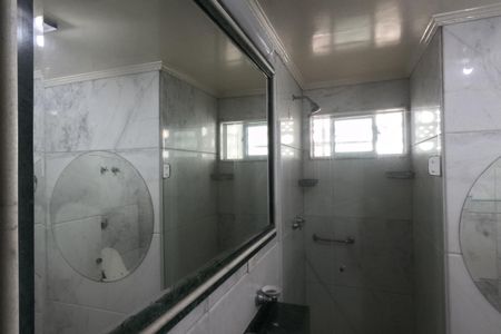 Apartamento para alugar com 211m², 3 quartos e 2 vagasBanheiro do Quarto 3