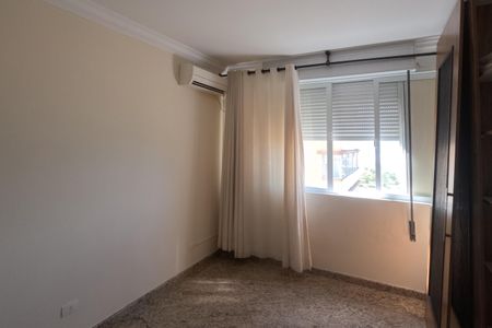 Apartamento para alugar com 211m², 3 quartos e 2 vagasQuarto 1