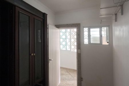 Apartamento para alugar com 211m², 3 quartos e 2 vagasQuarto de Serviço