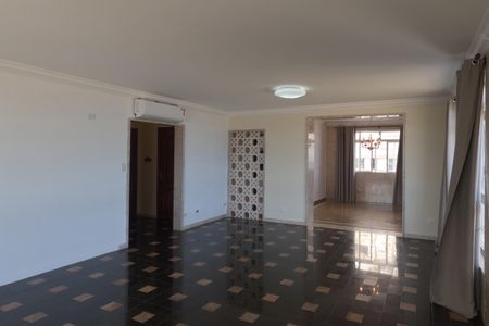 Sala 1 de apartamento para alugar com 3 quartos, 211m² em José Menino, Santos