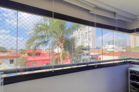 Apartamento à venda com 67m², 2 quartos e 1 vaga Apartamento à venda com 67m², 2 quartos e 1 vagaVaranda