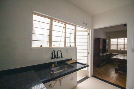 Casa para alugar com 160m², 3 quartos e 4 vagasCozinha