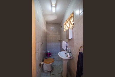 Casa para alugar com 160m², 3 quartos e 4 vagasBanheiro externo