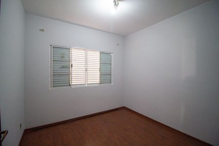 Casa para alugar com 160m², 3 quartos e 4 vagasQuarto 2