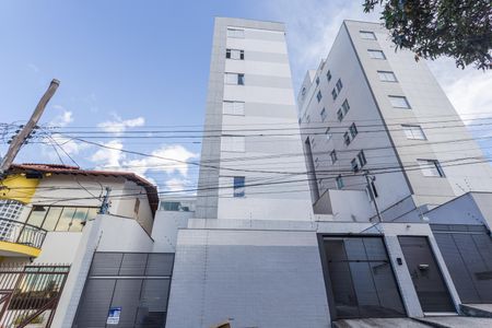 Apartamento à venda com 54m², 2 quartos e 1 vagaFachada