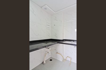 Apartamento à venda com 34m², 2 quartos e sem vaga Apartamento à venda com 34m², 2 quartos e sem vagaCozinha e Área de Serviço