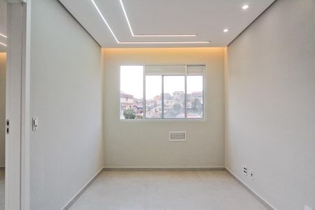 Sala de apartamento à venda com 2 quartos, 34m² em Freguesia do Ó, São Paulo