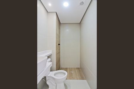 Apartamento à venda com 34m², 2 quartos e sem vaga Apartamento à venda com 34m², 2 quartos e sem vagaBanheiro