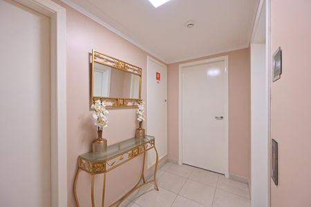 Apartamento à venda com 168m², 2 quartos e 2 vagasHall