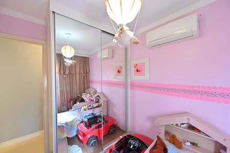 Apartamento à venda com 168m², 2 quartos e 2 vagasQuarto 2