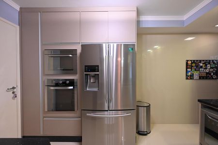 Apartamento à venda com 168m², 2 quartos e 2 vagasCozinha