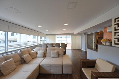 Apartamento à venda com 168m², 2 quartos e 2 vagasSala