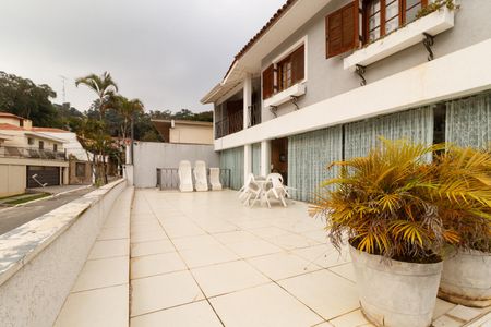Casa para alugar com 560m², 4 quartos e 4 vagasÁrea externa