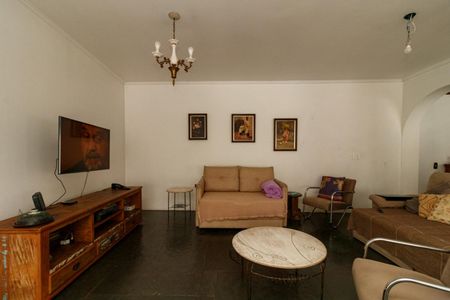 Sala de casa para alugar com 4 quartos, 560m² em Jardim Virginia Bianca, São Paulo