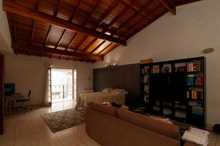 Casa para alugar com 560m², 4 quartos e 4 vagasSuíte 3