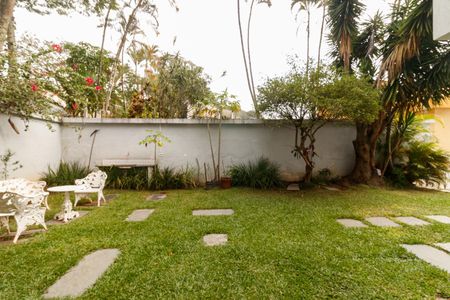 Casa para alugar com 560m², 4 quartos e 4 vagasÁrea externa