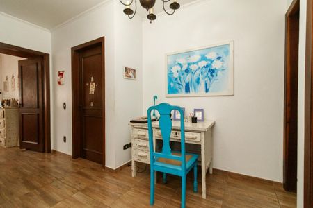 Casa para alugar com 560m², 4 quartos e 4 vagasHall