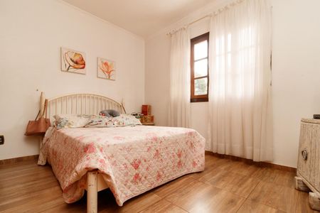 Casa para alugar com 560m², 4 quartos e 4 vagasQuarto