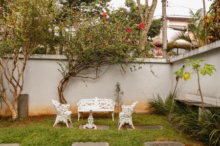Casa para alugar com 560m², 4 quartos e 4 vagasÁrea externa