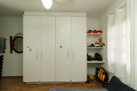 Casa para alugar com 560m², 4 quartos e 4 vagasSuíte