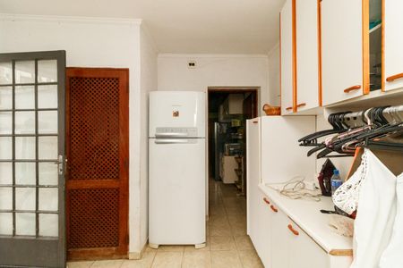 Casa para alugar com 560m², 4 quartos e 4 vagasÁrea de serviço